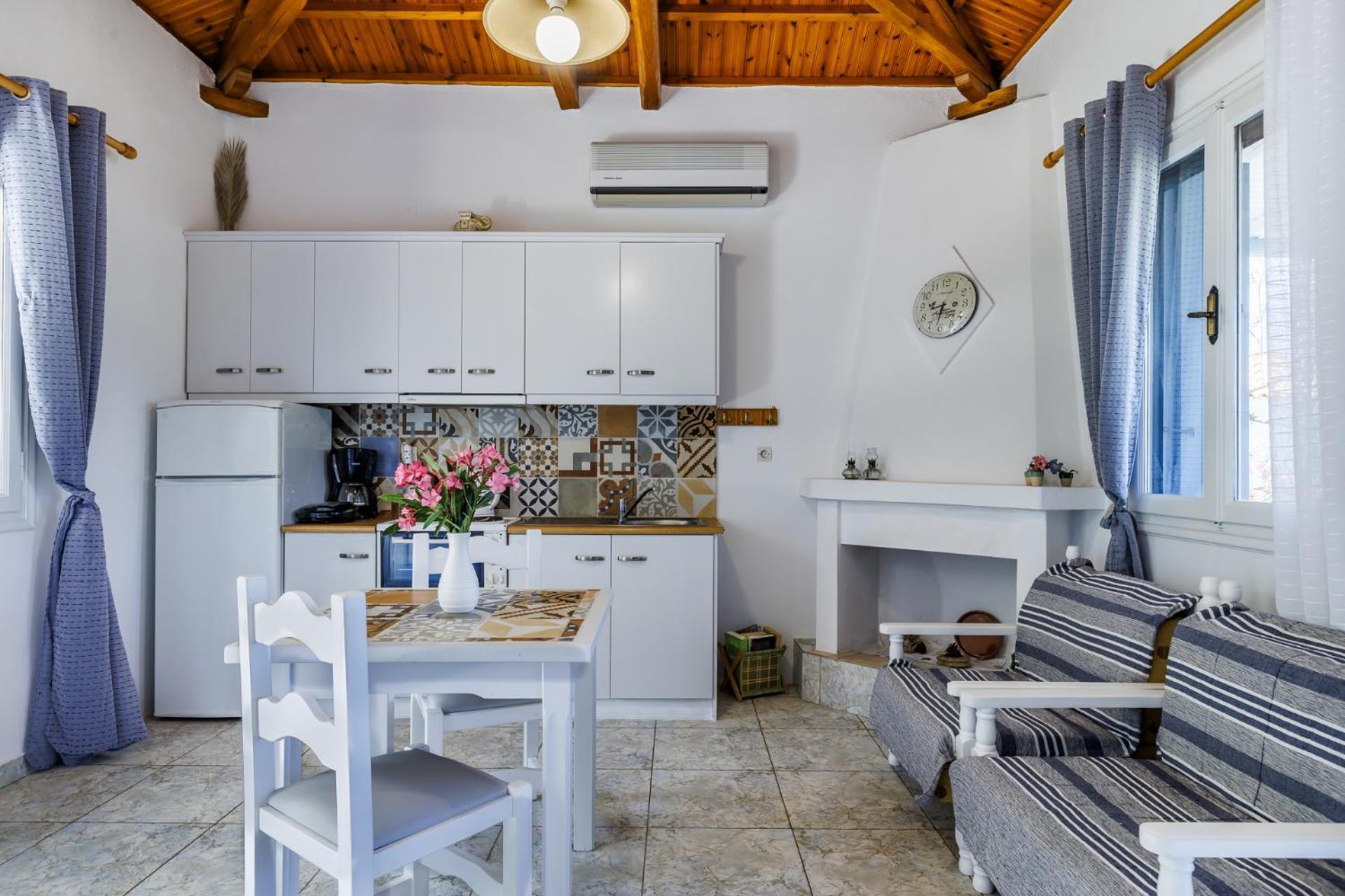 Anesis Apartment 2 Fireplace Skopelos Buitenkant foto